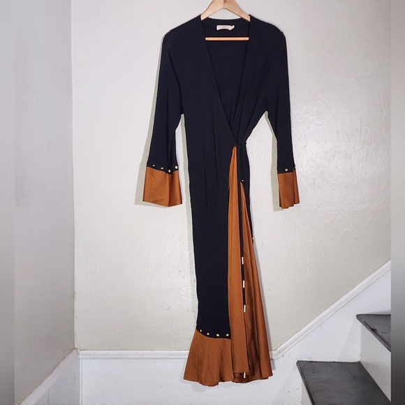 Tory Burch Wrap Women's Dress - Picture 2 of 9